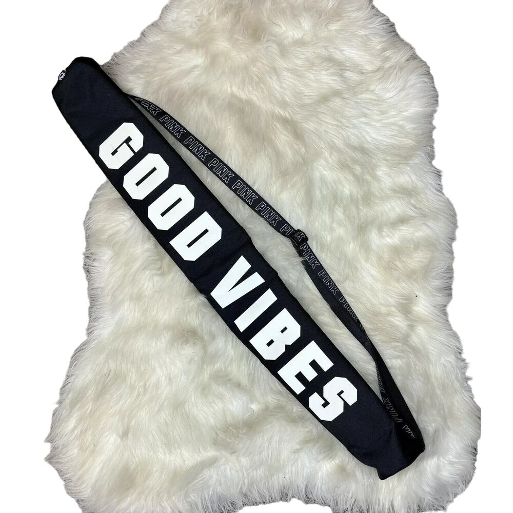 SKU2626 Victoria's Secret PINK Insulated "Good Vibes" 6-Can Cooler Tube Carrier